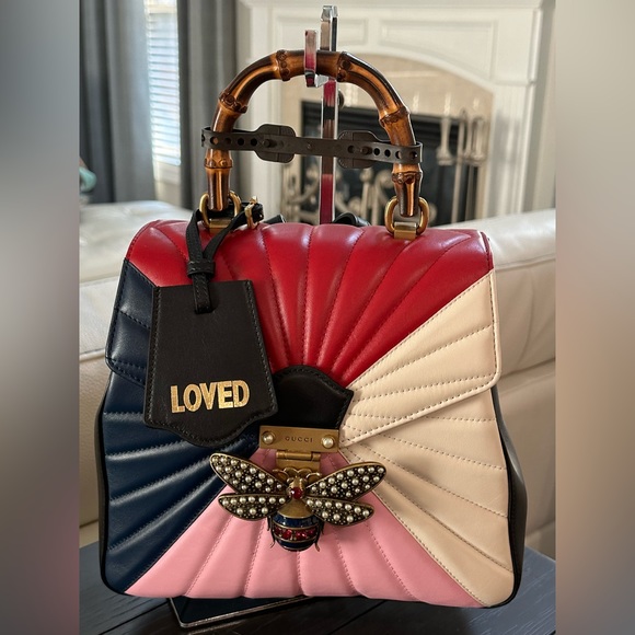 Authentic GUCCI - Queen Margaret Bee Bamboo Top Handle Quilted Leather Backpack - Picture 5 of 12